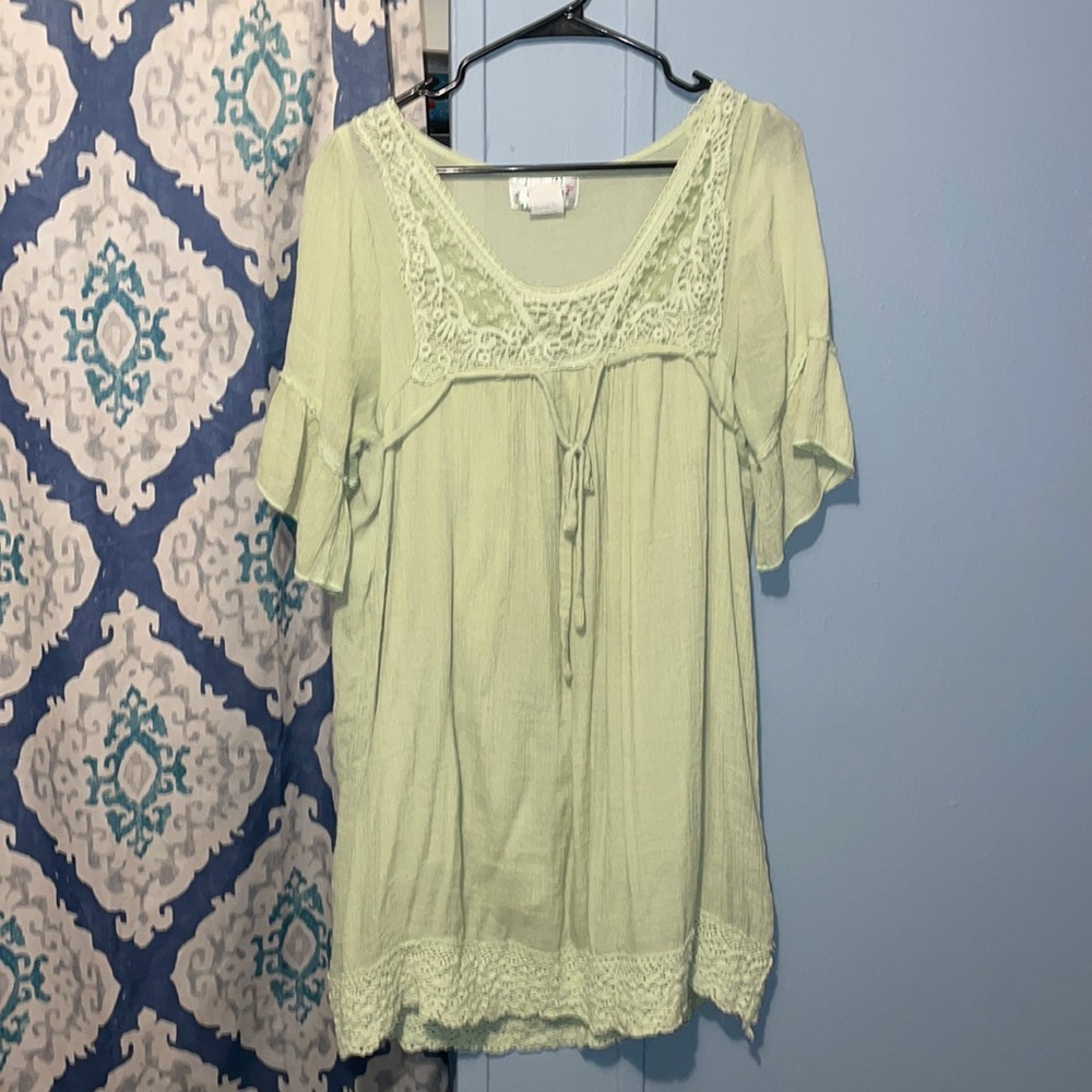 Tunic light green